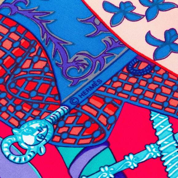 HERMES Black Silk Scarf - Picture 4 of 9